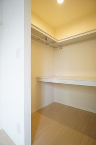 シャーメゾンＹ 102号-3