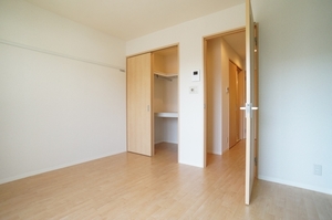 メゾンコンフォース中町 202号-6