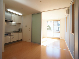 コーラルテラス 102号-2