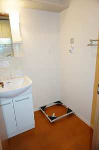 クラヴィエ西が丘 202号-10