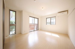 Ｃｒｅｓｔ　Ｃｏｕｒｔ 105号-2