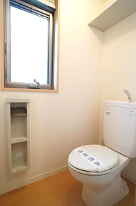 ローヤルメゾン 302号-7