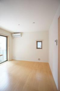 ハイツソレイユ 102号-5