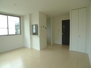 パセオ三軒茶屋 203号-2
