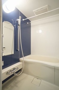 ファミーユ 202号-7