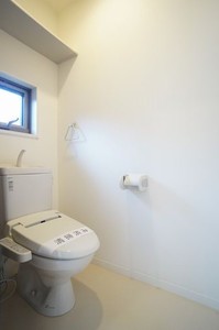 ファミーユ 202号-9