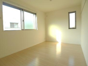 シャーメゾンヴェール 201号-4