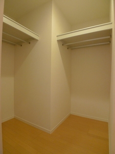 ヴィラ　フロイント 203号-10