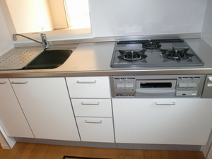 ヴィラ・マーサⅡ 102号-4