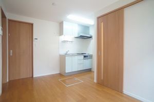 メゾン・マルシェ 101号-4