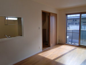 リヴェール三鷹　１号館 102号-3