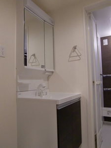 リヴェール三鷹　１号館 102号-8