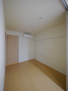 スカイパレス小竹向原 102号-4