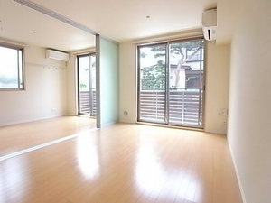 カノン馬事公苑 101号-2