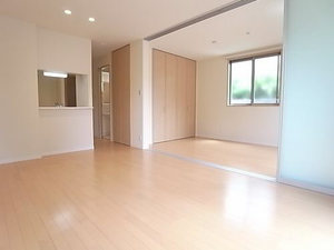 カノン馬事公苑 101号-3