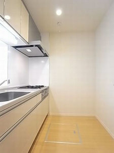 カノン馬事公苑 101号-4