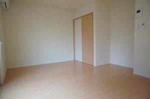 サンライズ・ミマス 202号-3