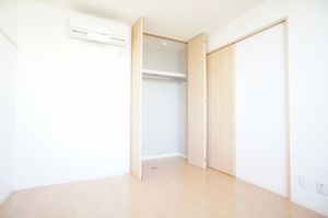 シュロス小竹 201号-6