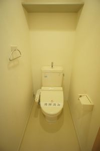 シュロス小竹 201号-11