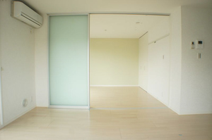 オーク プレイス 101号-4