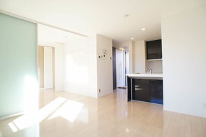 オーク　プレイス 202号-3