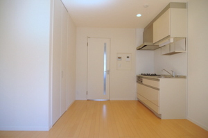 シャーメゾン西六 101号-5