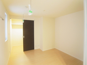 Ｋｅｉ　Ｇｌａｎｚ 102号-5