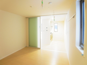 Ｋｅｉ　Ｇｌａｎｚ 102号-7