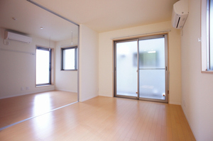 シャルム・ドマーニ 102号-2