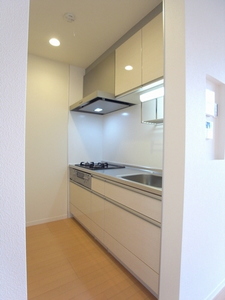 ソレイユ鵜の木 201号-2