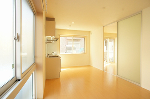 Ｙ’ｓ　ｓｑｕａｒｅ 101号-3