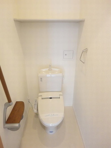 ル・バンデフォレ喜多見 203号-10