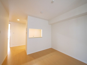 マーヴェラス柴崎 102号-4