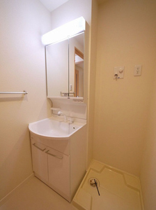 マーヴェラス柴崎 102号-6