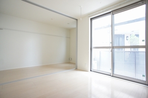 ディアコート赤塚 102号-2