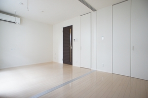 ディアコート赤塚 102号-3