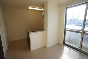 パーシモン新秋津Ｂ 201号-3