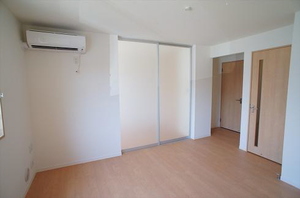 セント・ルラーシュ 102号-2