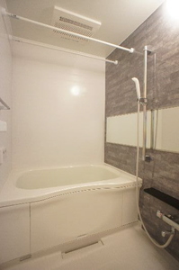 シャーメゾン志村坂上 103号-6