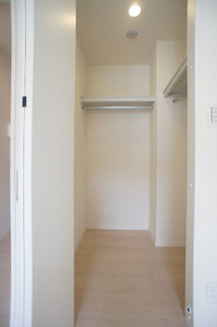 シャーメゾン志村坂上 301号-10