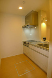 Comodo Patio B 102号-3