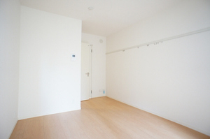 コモド・キキ 104号-3