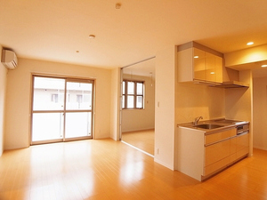 プリムヴェール 201号-2