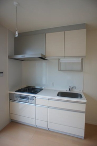 グランシャリオ 202号-3