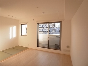 Ｂｌａｎｃｈｅｎｅｉｇｅ　Ｂ 303号-3