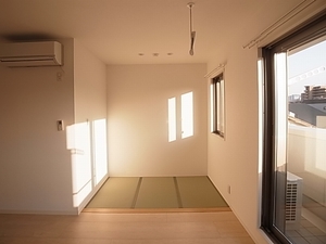 Ｂｌａｎｃｈｅｎｅｉｇｅ　Ｂ 303号-4