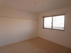 Ｂｌａｎｃｈｅｎｅｉｇｅ　Ｂ 303号-5