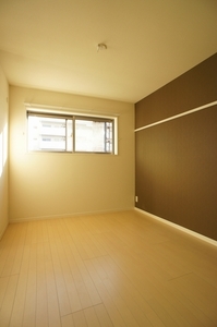 ブレッザ　フィオーレ 303号-5