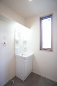 ラフィネ東高橋 102号-8