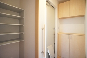 ラフィネ東高橋 102号-11